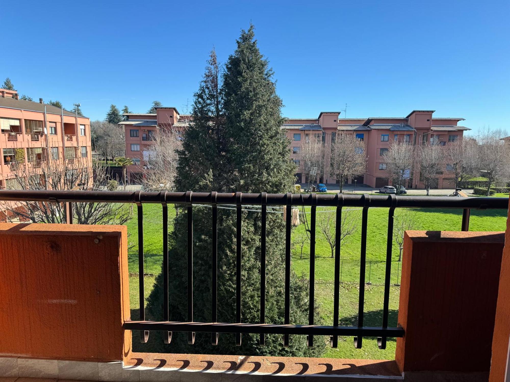 Gius' Apartment Elegante Vicino Ospedale Biella Gaglianico ภายนอก รูปภาพ